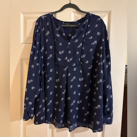 Lane Bryant size 18/20 long sleeve sheer top - Picture 3 of 10